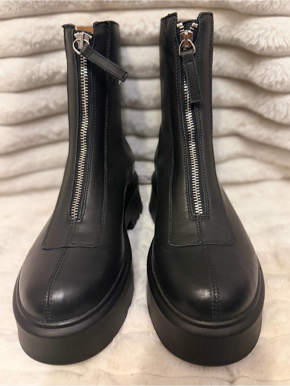 Steve Madden Black Front-Zip Platform Lace-Up Boots